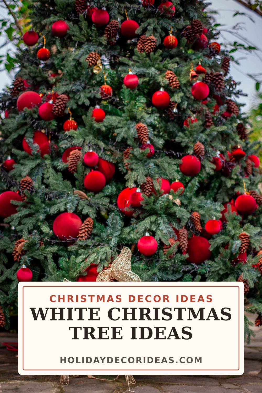 20 Christmas Tree Decorating Ideas: Pinterest pin 2