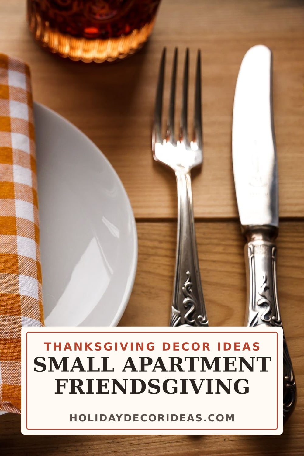20 Friendsgiving Decor Ideas: Pinterest pin 2