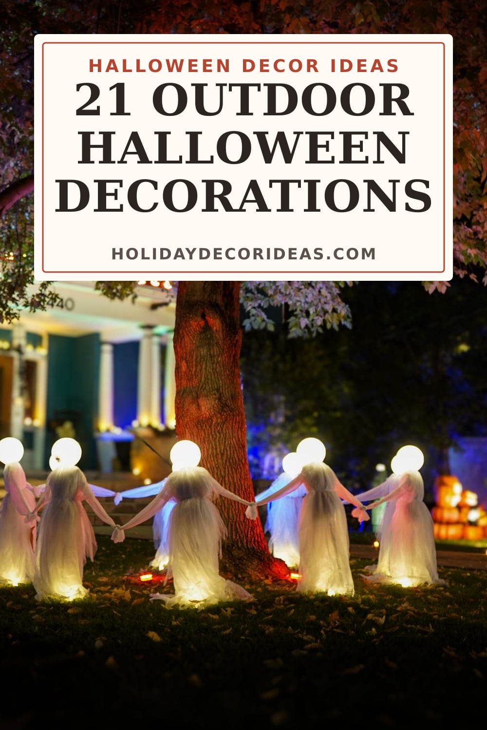 21 Outdoor Halloween Decorations: Pinterest pin 1